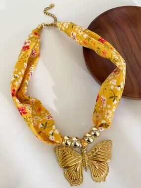 Golden Butterfly 18K Gold Stainless Steel Floral Scarf Choker Necklace
